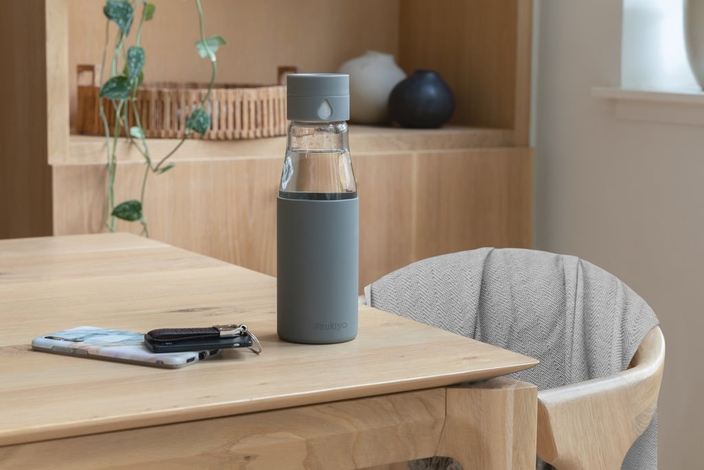 Ukiyo glas hydrerings flaske med omslag