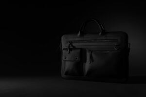 Swiss Peak GRS 14 tommer laptop taske i genanvendt PU